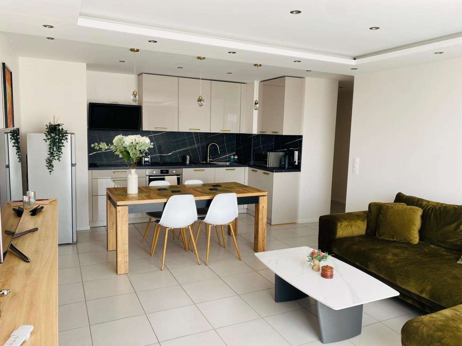 Appartement Rooftop - 5 Min Centre Ville Strasbourg Schiltigheim Bagian luar foto